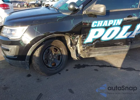 2017 Ford Utility Police Interceptor из США, поврежденный, VIN 1FM5K8AR0HGD93797